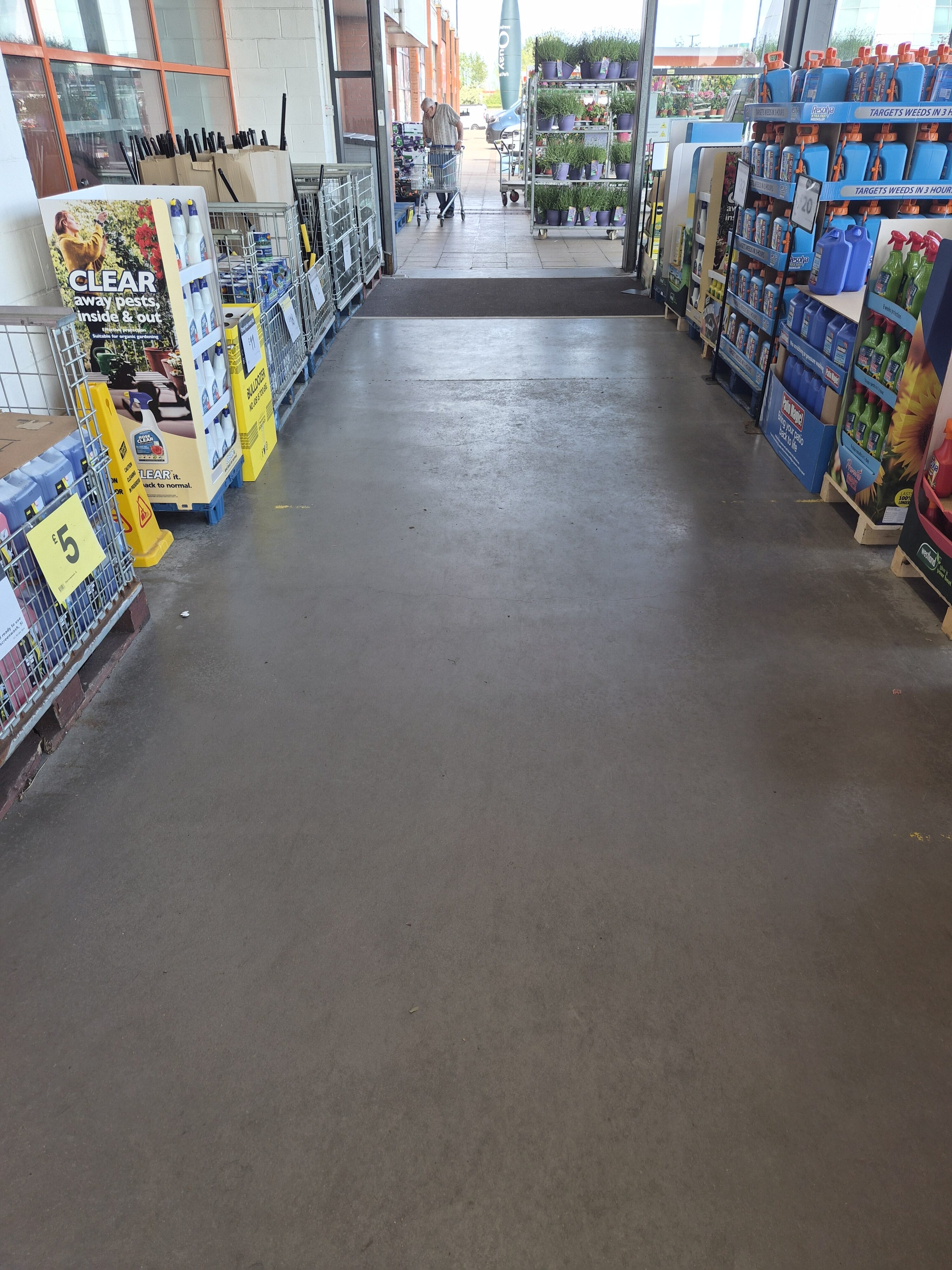 Anti slip etched surface in entrance lobby